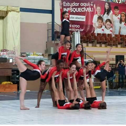 Ginástica Acrobática Ir Rino Questa - Foto 1