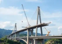 obras de viaduto e ponte estaiada Pouso Alegre