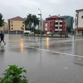 estragos pela chuva em Pouso Alegre